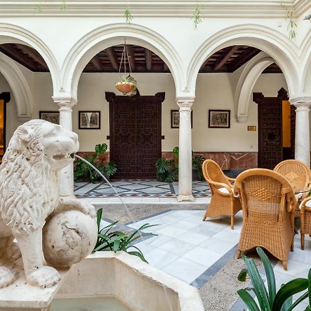 Palacio Marques De La Gomera Осуна Экстерьер фото