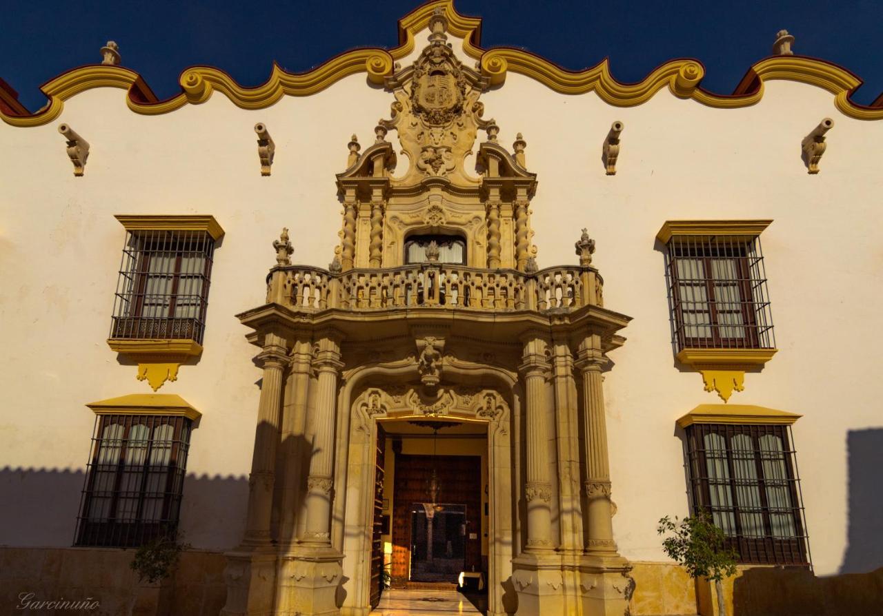 Palacio Marques De La Gomera Осуна Экстерьер фото