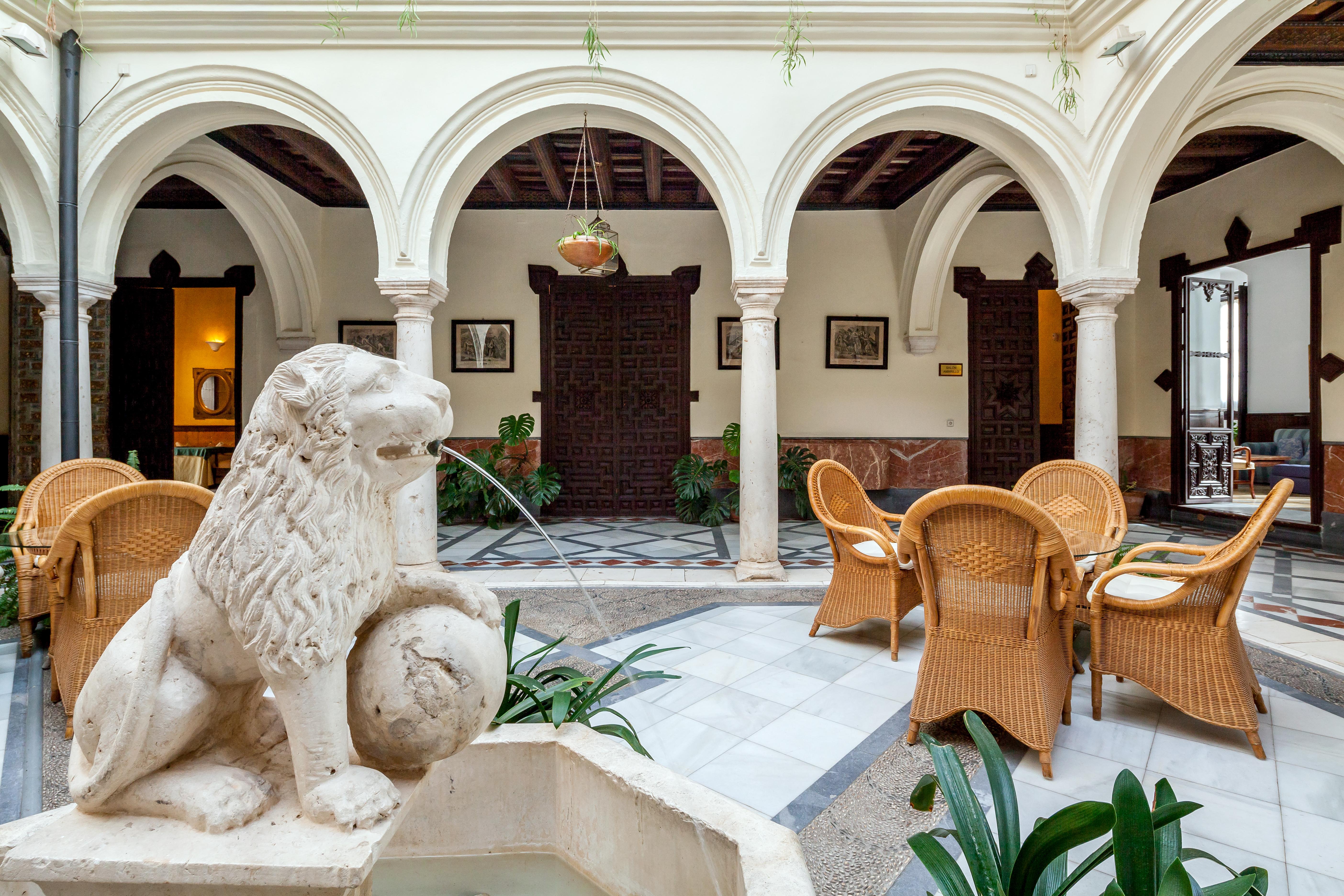 Palacio Marques De La Gomera Осуна Экстерьер фото