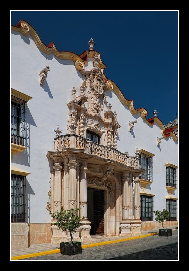 Palacio Marques De La Gomera Осуна Экстерьер фото
